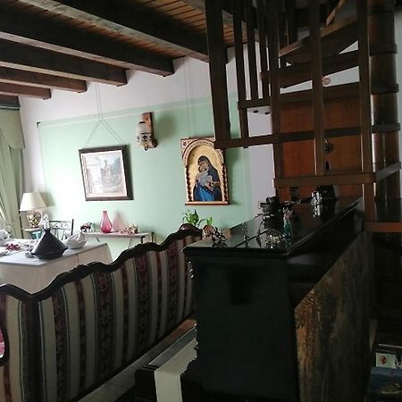 سان زينو دي مونتانا Beb Da Paolo Con Vista Lago المظهر الخارجي الصورة